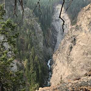 4K hike nearby has spectacular views along Canyon Creek