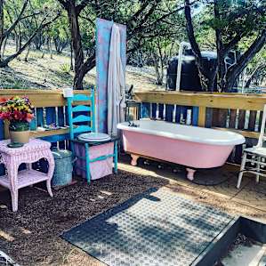 Outdoor tub