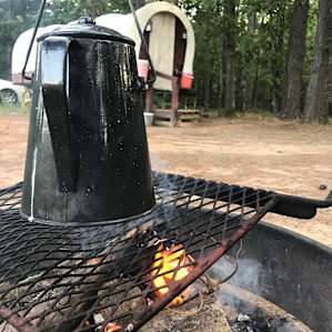 Old Covered Wagon Camp