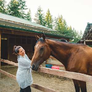 Host Kate with her horse.