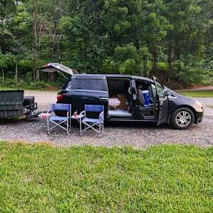 Creekside Bliss Level Camper Site