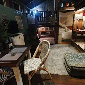 Hobbit Hut for Grownups Glamping