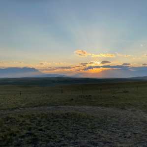 Willow Creek Cabin (Augusta MT)