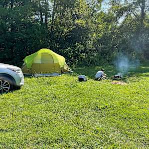 Cross Creek Farm - tent