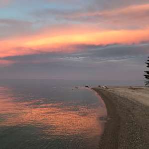 Huron Splendor -- a rustic site