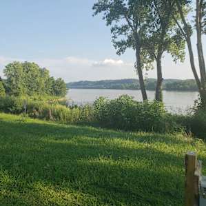 Riverfront full hookup