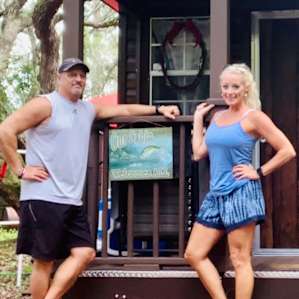 Cutest little cabin we could have had. It inspires us to buy our own piece of land and get a few!