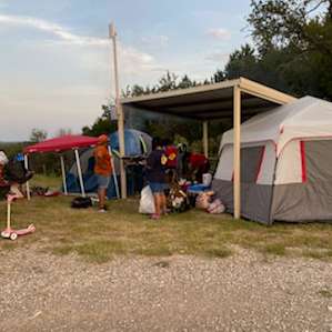 Top of the dam is were we camped which is a great large space for a large family.