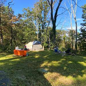 Perfect spot to set up our tent. Site also had a nice layout for a camper and hookups.