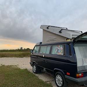 Maitland Campsites River Overlook