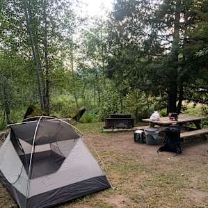 Wilderness Path creek camp