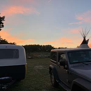 Beautiful sunset at Brother Fish Ranch