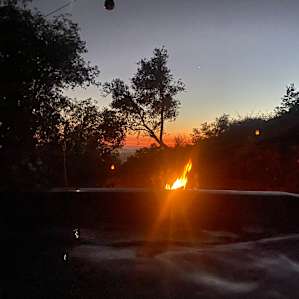Stargazer's Paradise. Jacuzzi #5.