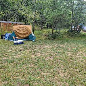 Nice flat spots, pefectly manicured property.