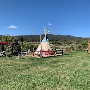 Creekside Glamping Tipi