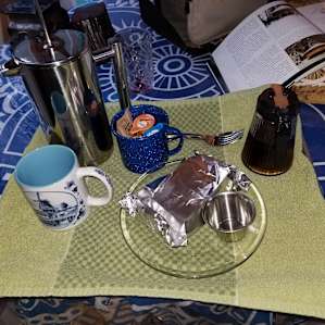 Yurt Glamping & Breakfast