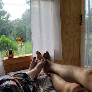 A Relaxing Off-Grid Garden Retreat