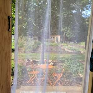 A Relaxing Off-Grid Garden Retreat