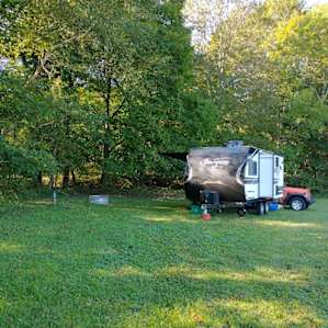 Hope's Hippie Hideaway at WheelAbout Creek