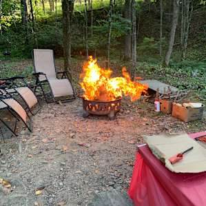 Dark Ridge Hide Out/RV Full Hook Up