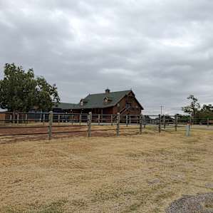 Luxury lodging at aKa Stables