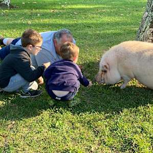 Owner helped the kids feed Delilah