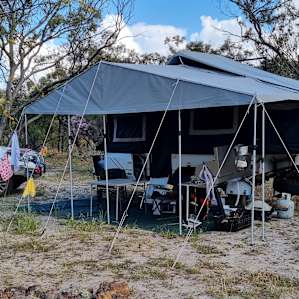 Wattlebird Bush Camp