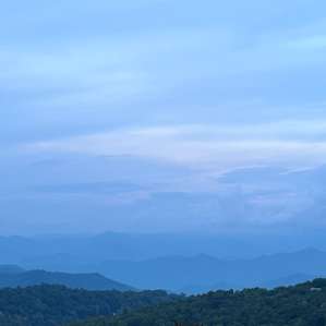 Smoky Mountain High (4100')