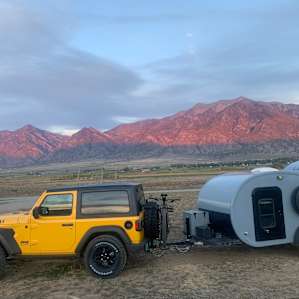 Southgate Farm & views of Mt. Nebo