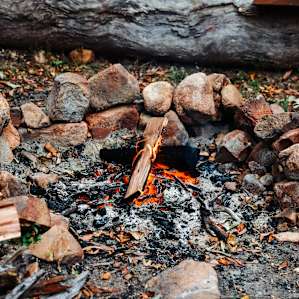 Hogback By the Creek (Tents/Swags)