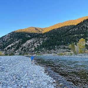 RV Campsite on River!