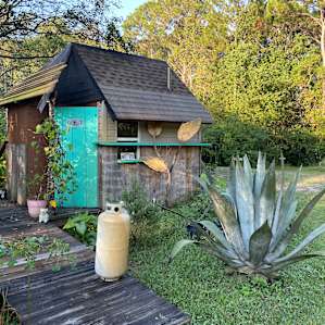 Loved the bath shack!