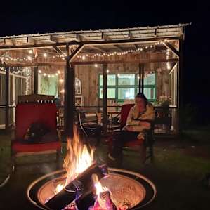 We absolutely loved our nights sitting by the fire, listening to music with the ambience of the cabin lights.