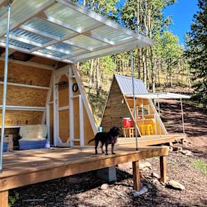 RHIZE MNTN RETREAT HAWK CABIN