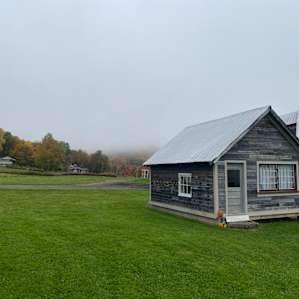 The Bragg Farm Milkhouse