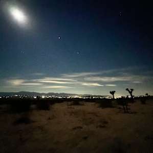 Large Desert with a Gorgeous View!