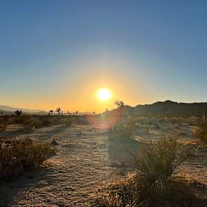 Large Desert with a Gorgeous View!