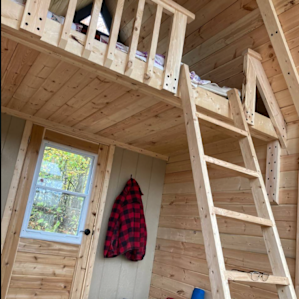 Modern Minimalist Bunkie