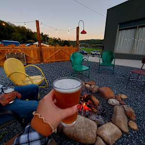 Tiny House Glamping - Mountains