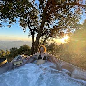 Stargazer's Paradise. Jacuzzi #6.