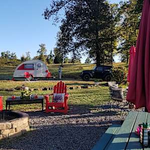 Rusty Acorn Farm RV Camper Site