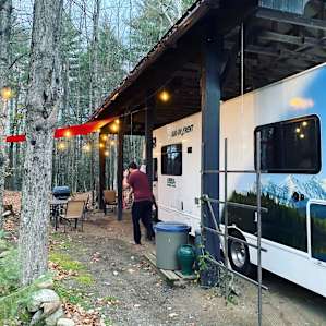 Incredible setup for an RV with electric.