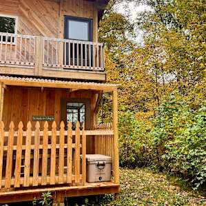 The Summit Cabin
