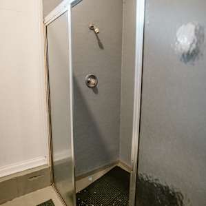 Hot showers in the bath house.