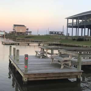 Fishing dock