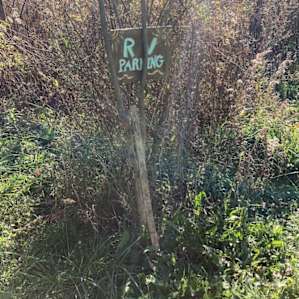RV parking- Upper Buttermilk trails