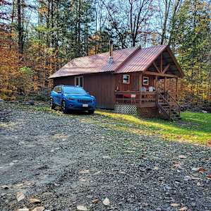 Cozy Mountain Cabin