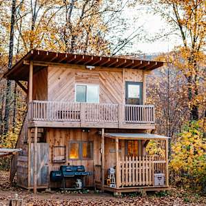 The Summit Cabin