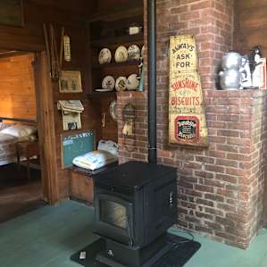 Adirondack Cabin for Unwinding