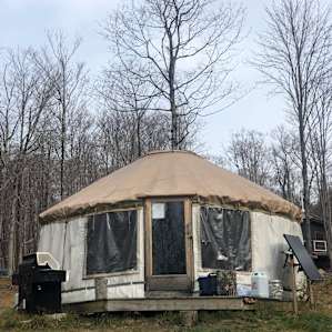 Crow's Nest Yurt near Camel's Hump